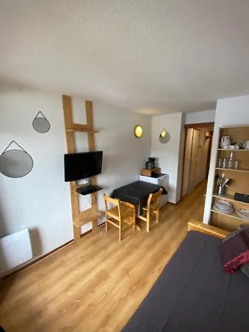 Studio 50 M Du Funiculaire Et Pistes